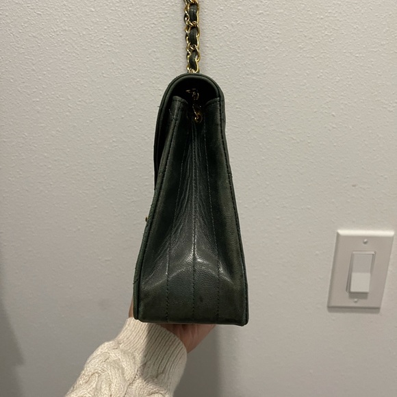 Authentic RARE Vintage Chanel Forest Green Bag - Picture 8 of 15
